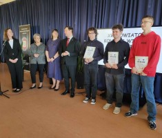 Powiększ zdjęcie Powiatowy Konkurs Wiedzy o HIV/AIDS