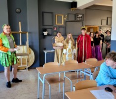 Powiększ zdjęcie Konkursy i zabawy