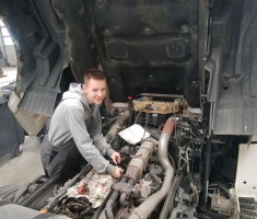 Powiększ zdjęcie Zdjęcie przedstawia Doriana