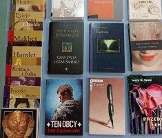 Powiększ zdjęcie Książki przekazane w ramach akcji