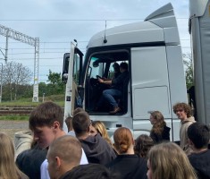 Powiększ zdjęcie Szkolenie w plenerze