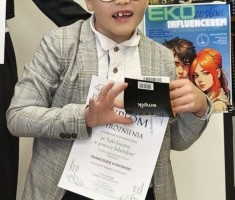 Powiększ zdjęcie 9-letni Franek