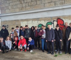 Powiększ zdjęcie EKOLOGICZNIE W NASZEJ SZKOLE