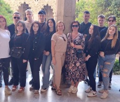 Powiększ zdjęcie Zdjęcie przedstawia uczestników wyjazdu