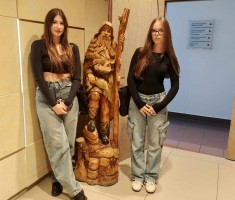 Powiększ zdjęcie Uczniowie klasy 2H w hotelu