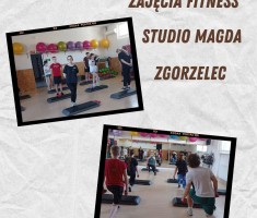 Powiększ zdjęcie Uczestnicy zajęć podczas ćwiczeń