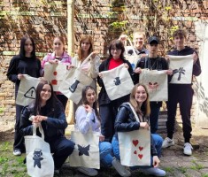 Przejdź do - SITODRUK: warsztaty z szablonu