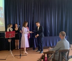 Przejdź do - Zakończenie roku szkolnego przez klasy trzecie BSIS 