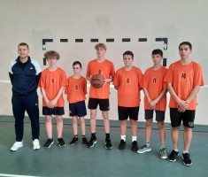 Przejdź do - 1/2 strefy J.G. w koszykówce chłopców - IM