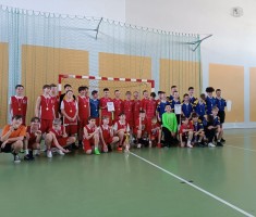 Przejdź do - Mistrzostwa Powiatu w piłce ręcznej chłopców - IDZ