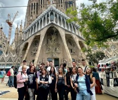 Powiększ zdjęcie Zdjęcie przedstawia uczestników wyjazdu