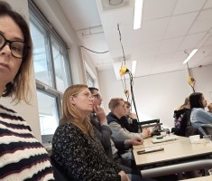 Powiększ zdjęcie Teacher Training