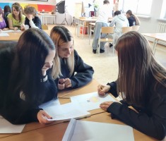 Powiększ zdjęcie 5AR: 2.miejsce