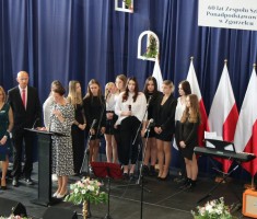 Powiększ zdjęcie Otwarcie uroczystości