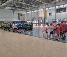 Przejdź do - Mistrzostwa Powiatu w siatkarskich "2" dziewcząt i chłopców - IDZ