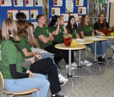 Powiększ zdjęcie zdjęcie z finału projektu 