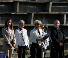 Powiększ zdjęcie Przemówienie Pani Agnieszki Budych - Dyr. Wydziału Edukacji, Kultury i Sportu