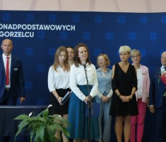 Powiększ zdjęcie uroczyste ropoczęcie roku szkolnego 2025/26