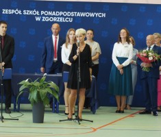 Powiększ zdjęcie uroczyste ropoczęcie roku szkolnego 2025/26
