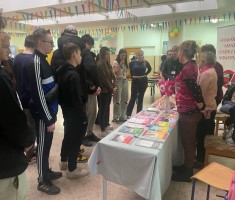 Powiększ zdjęcie Akcja 