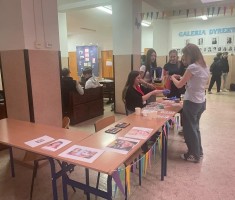 Powiększ zdjęcie Akcja 