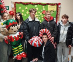 Powiększ zdjęcie Emilka%20w%20PCPR