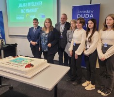 Powiększ zdjęcie Laureaci konkursu