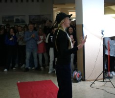 Powiększ zdjęcie Pokaz mody