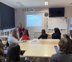 Powiększ zdjęcie Podsumowanie%20i%20analiza%20ankiety%20dotyczącej%20skojarzeń%20ze%20słowem%20