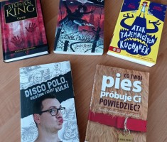 Powiększ zdjęcie Książki przekazane bibliotece podczas akcji