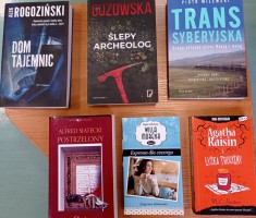 Powiększ zdjęcie Książki przekazane bibliotece podczas akcji
