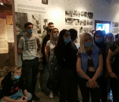 Powiększ zdjęcie w muzeum 