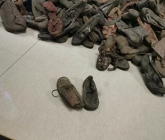 Powiększ zdjęcie muzeum Auschwitz 