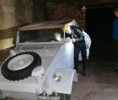 Powiększ zdjęcie w podziemiach 