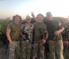 Powiększ zdjęcie od żołnierzy