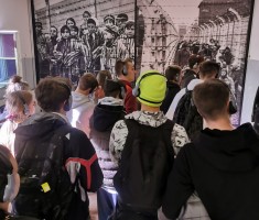 Powiększ zdjęcie Muzeum Auschwitz 