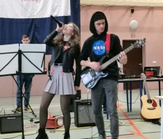 Powiększ zdjęcie Każdy starał się dać z siebie jak najwięcej.