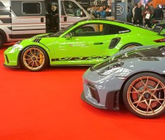 Powiększ zdjęcie Ekspozycja samochodów