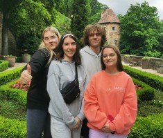 Powiększ zdjęcie Tarasy zamku Książ