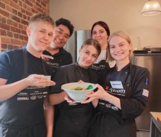 Przejdź do - Międzynarodowe Warsztaty Kulinarne z udziałem absolwentki naszej Szkoły