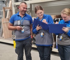 Przejdź do - Kolejne piątkowe spotkanie klasy patronackiej w Castoramie