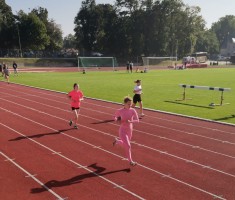 Powiększ zdjęcie Marysia Wieczorek kończy swój bieg