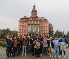 Przejdź do - I SE i I L w Książu