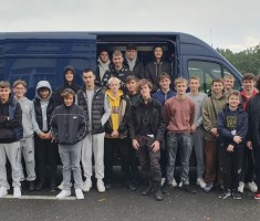 Przejdź do - Uczniowie klas o profilach samochodowym i elektrycznym poznają tajniki zawodu