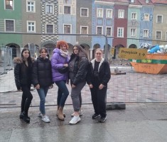 Powiększ zdjęcie Poznański Rynek - nadal w remoncie