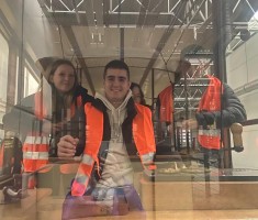 Powiększ zdjęcie Zajezdnia 