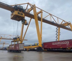 Powiększ zdjęcie CLIP