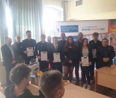 Powiększ zdjęcie Przemek w gronie najlepszych z całego województwa w Olimpiadzie Budowlanej