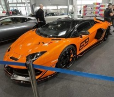 Powiększ zdjęcie Ekspozycja samochodów