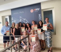 Powiększ zdjęcie Zdjęcie przedstawia uczestników projektu